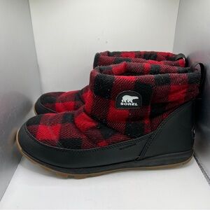 Women’s Sorel Waterproof Winter Boots Size 11